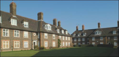 Bigwood Court bb